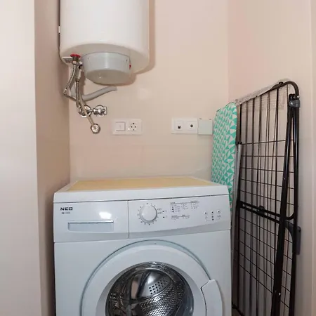 Apartment 905
